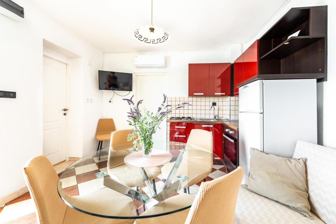 Apartments Lili Pag Town Luaran gambar