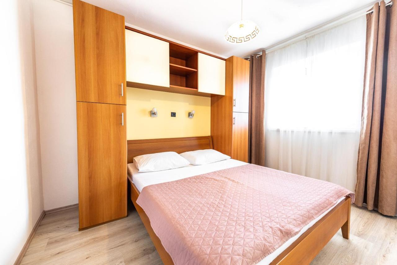 Apartments Lili Pag Town Luaran gambar