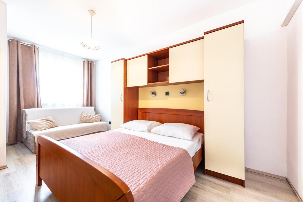 Apartments Lili Pag Town Luaran gambar