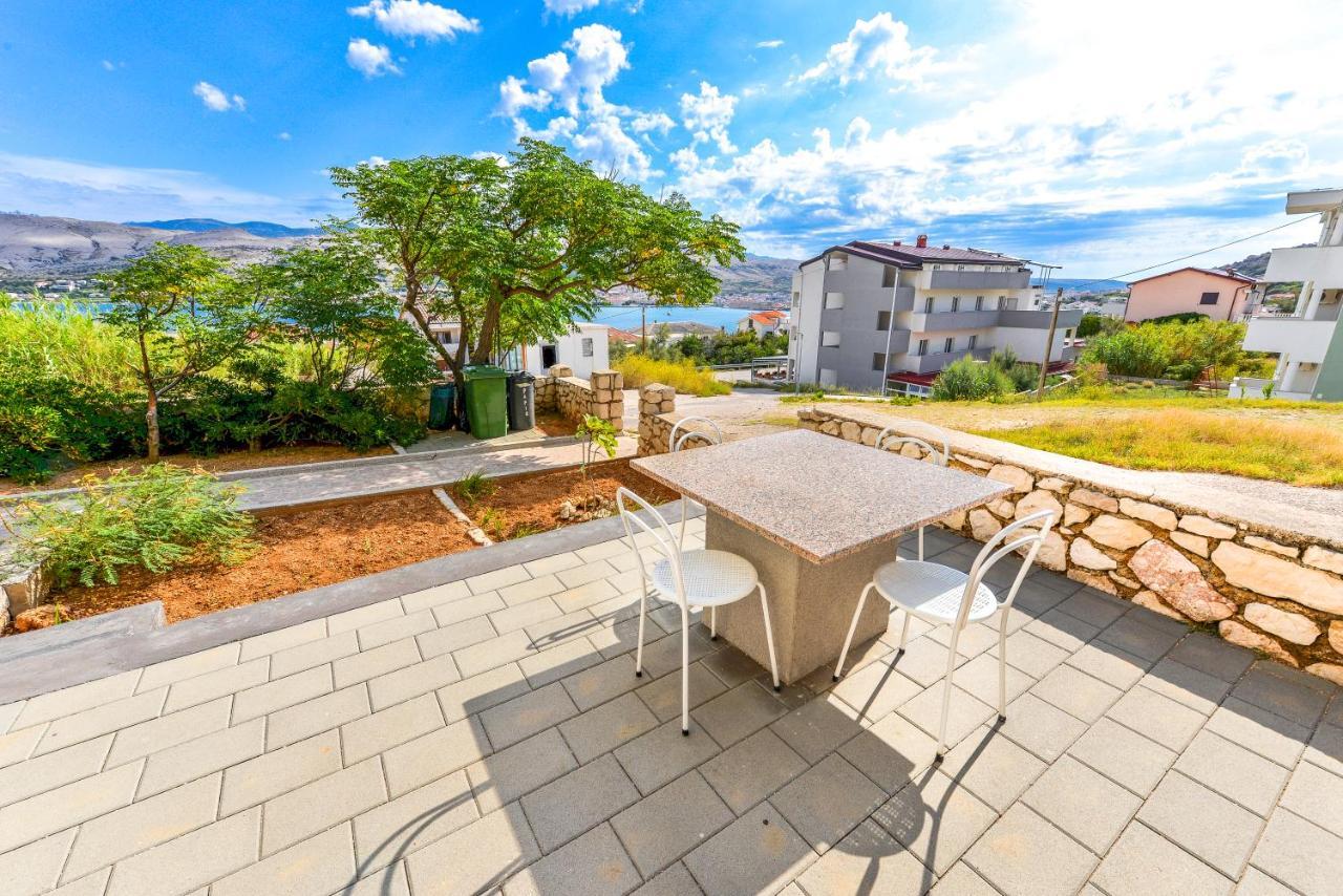 Apartments Lili Pag Town Luaran gambar